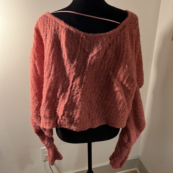Free People Moonbeam slouchy extra wide Very low V neck alpaca sweater Sz M crop - Picture 5 of 15